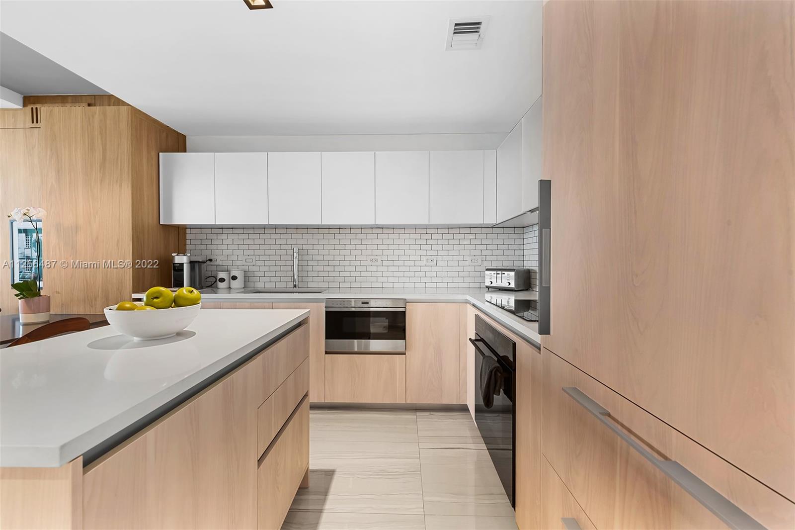 3131 NE 7th Ave Unit: 3004
