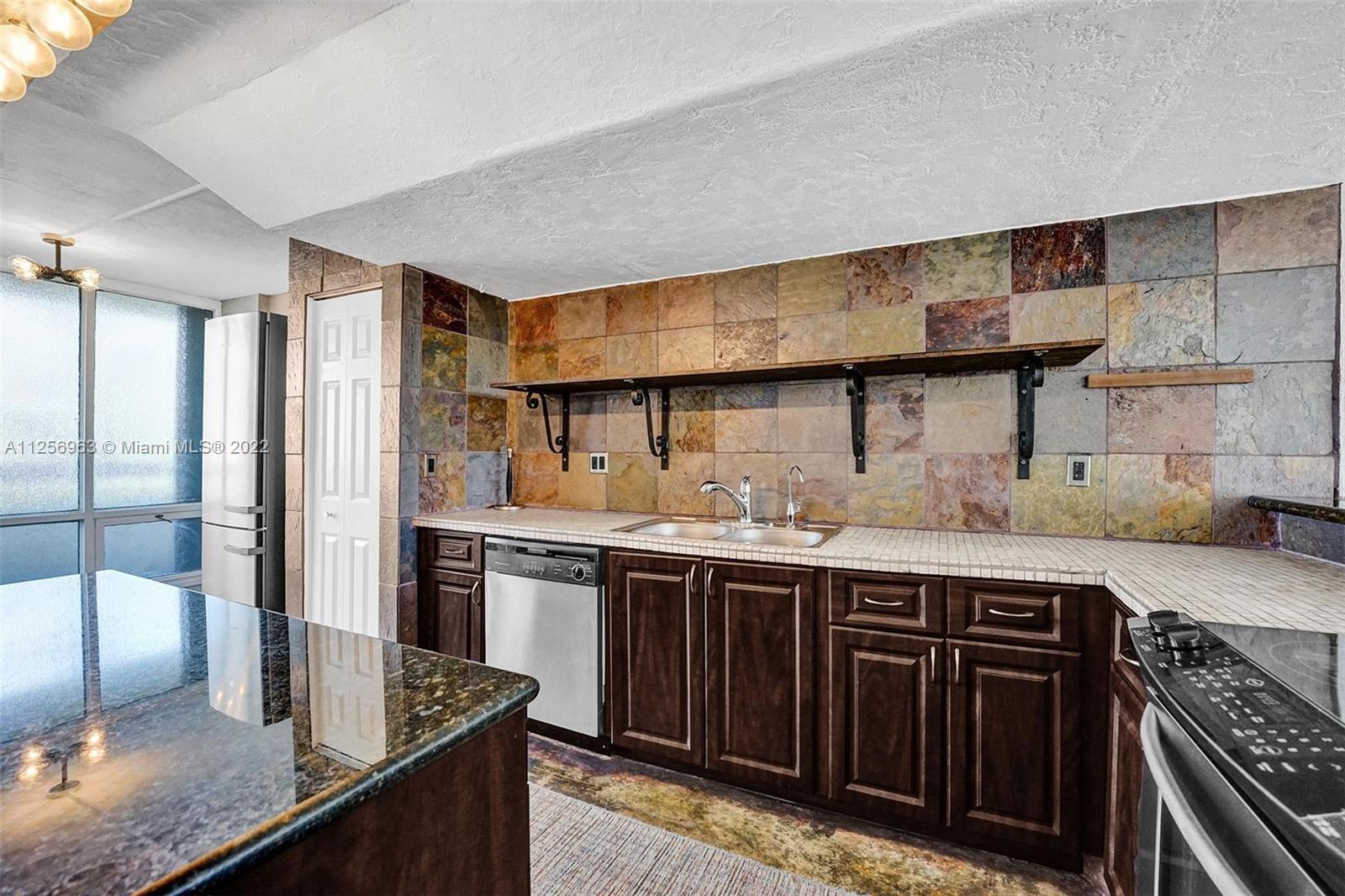 1401 S Federal Hwy Unit: 216