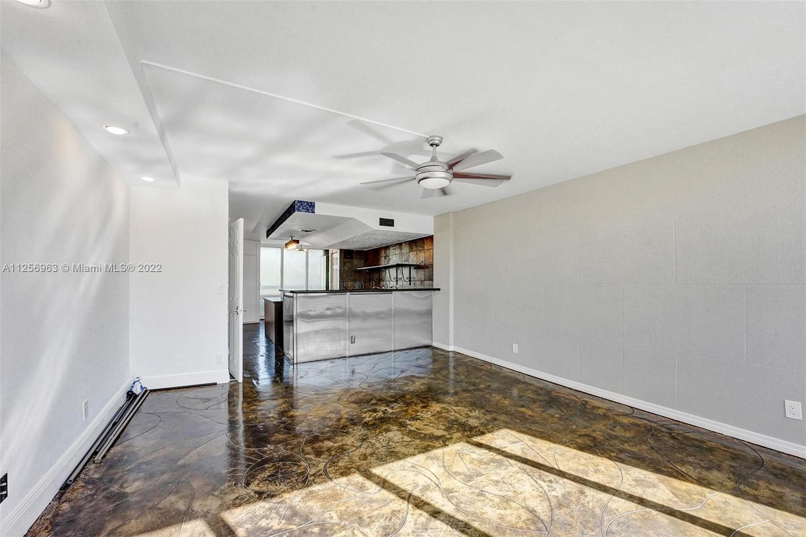 1401 S Federal Hwy Unit: 216