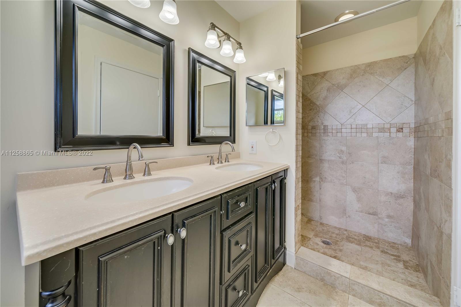 5210 NW 185th Ter