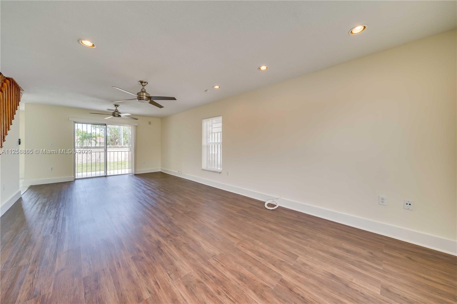5210 NW 185th Ter