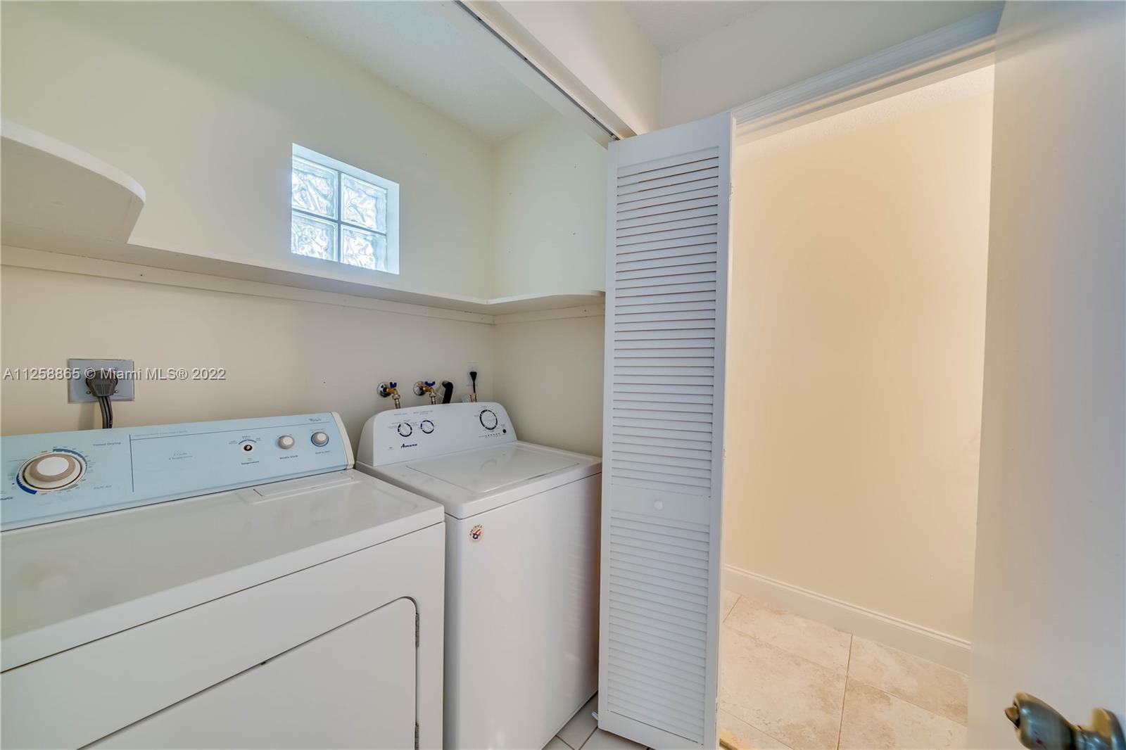 5210 NW 185th Ter