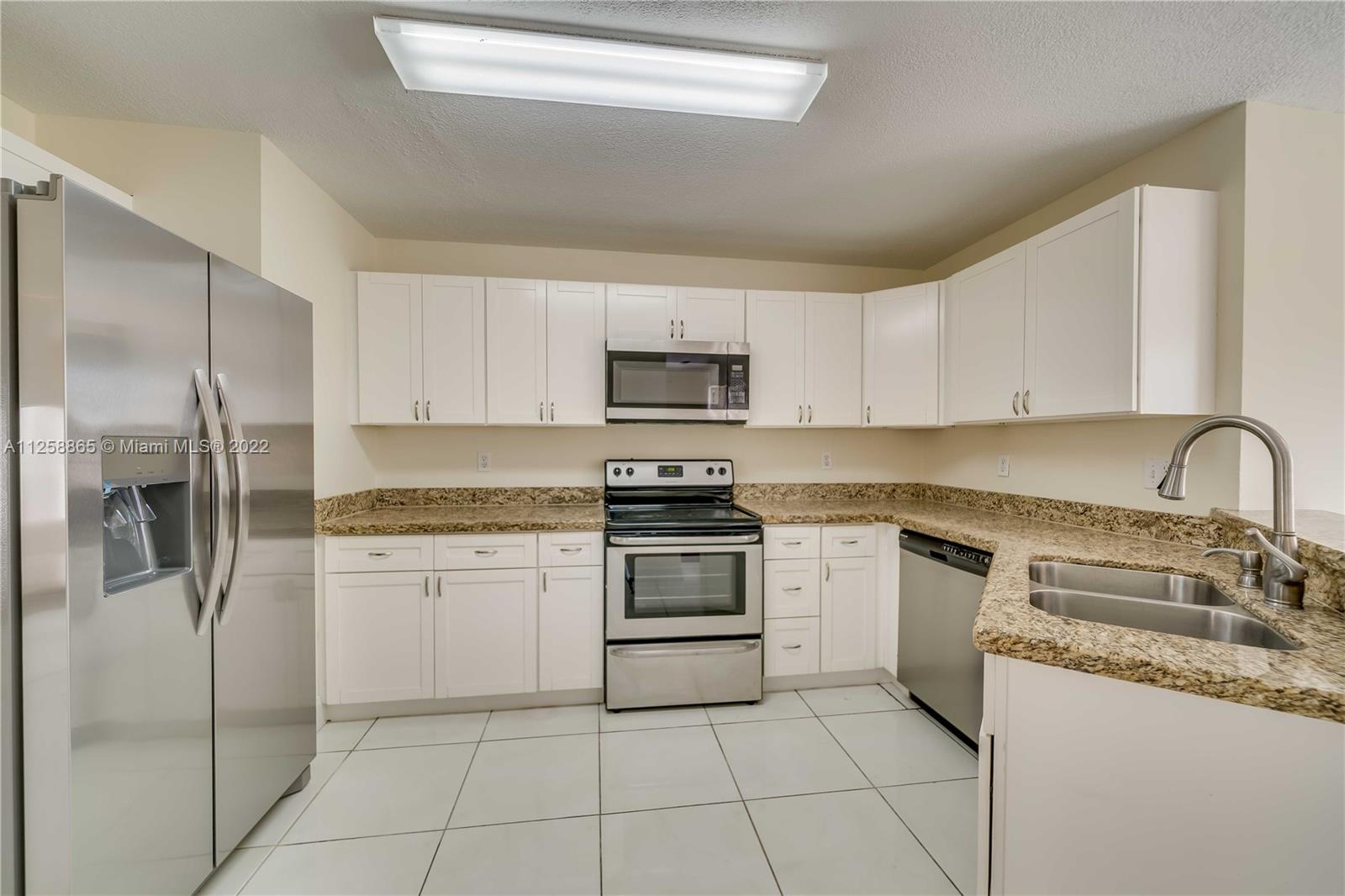 5210 NW 185th Ter