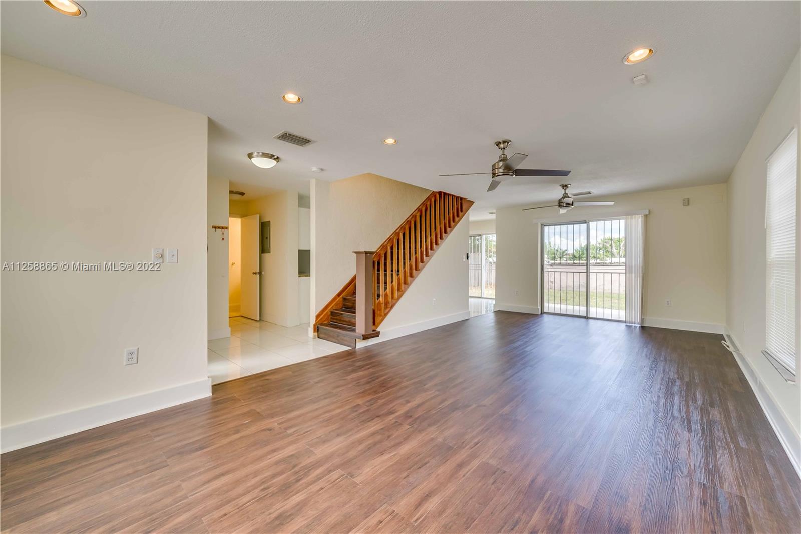 5210 NW 185th Ter