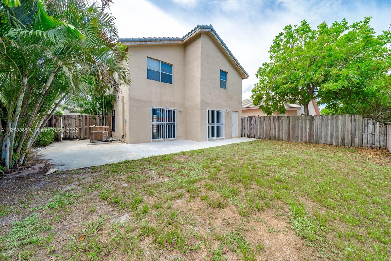 5210 NW 185th Ter