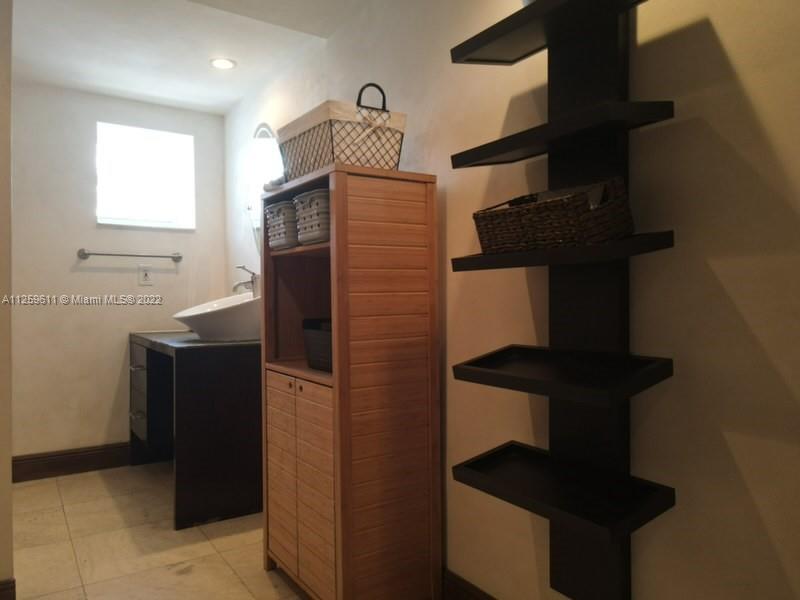 1228 West Ave Unit: 209