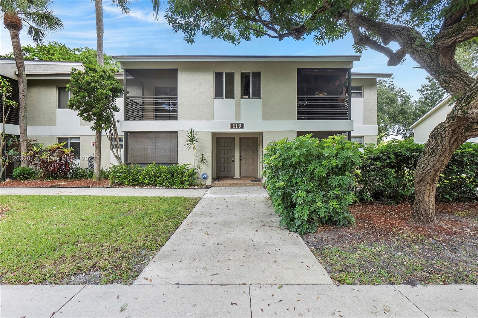 119 Gardens Dr Unit: 203