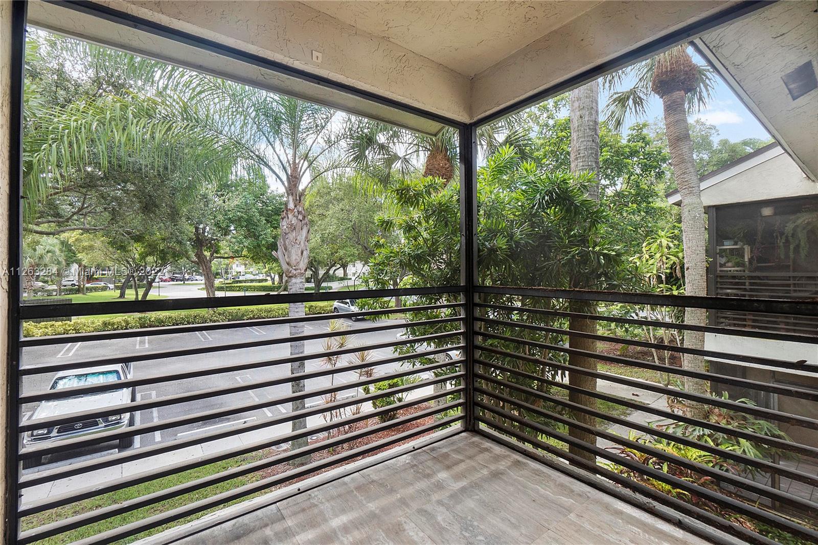 119 Gardens Dr Unit: 203