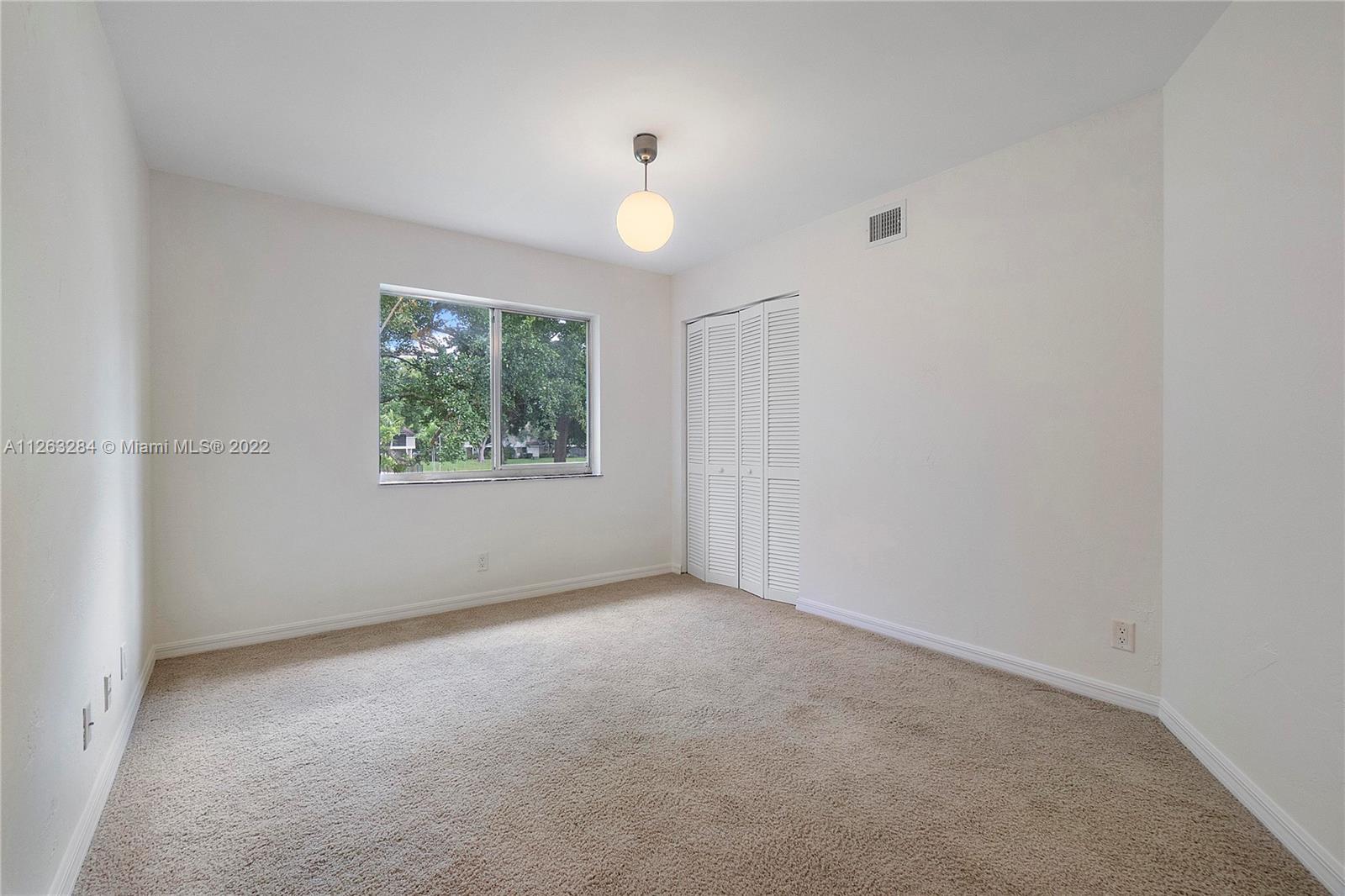 119 Gardens Dr Unit: 203
