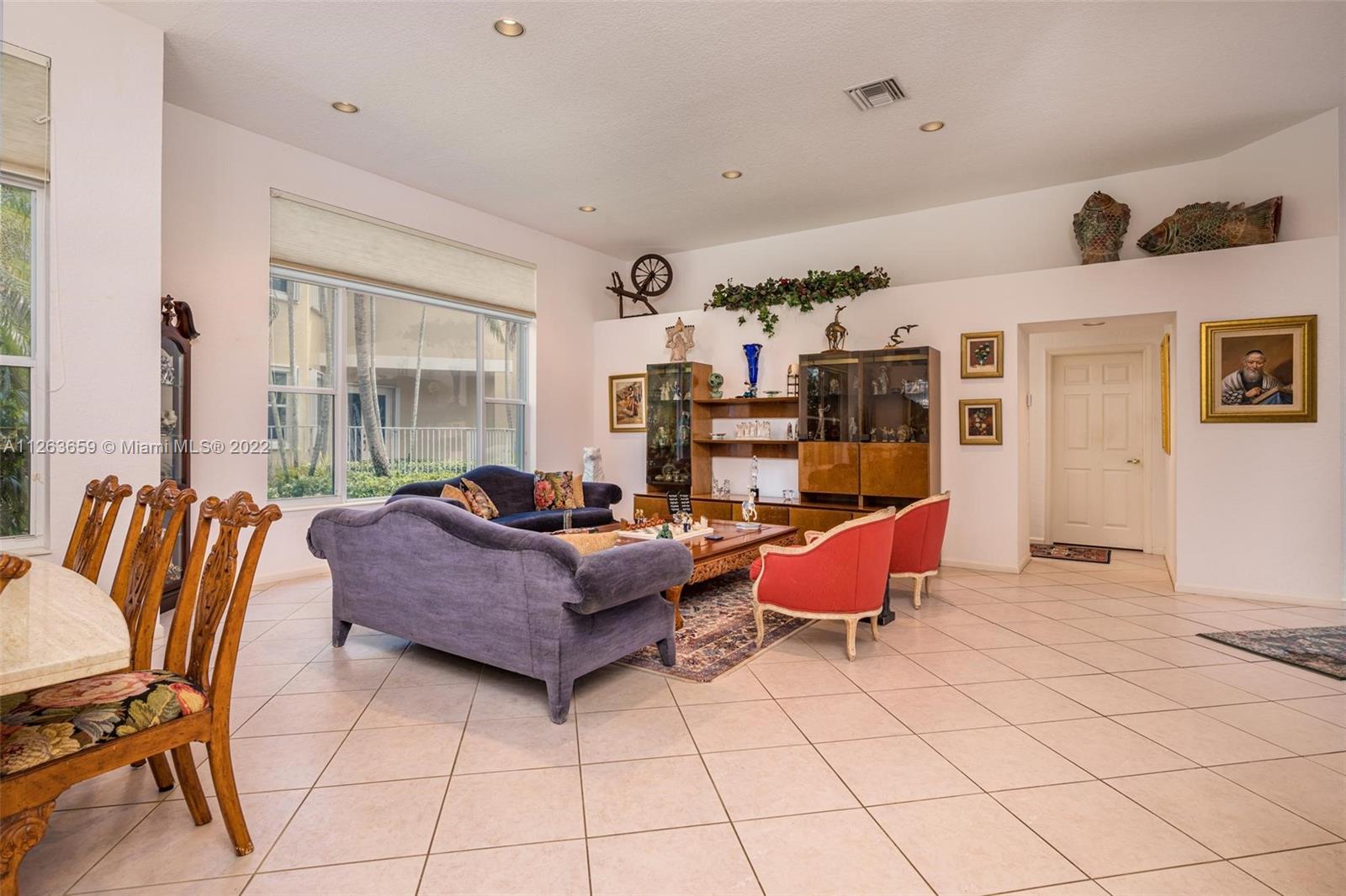 2461 Bay Isle Ct