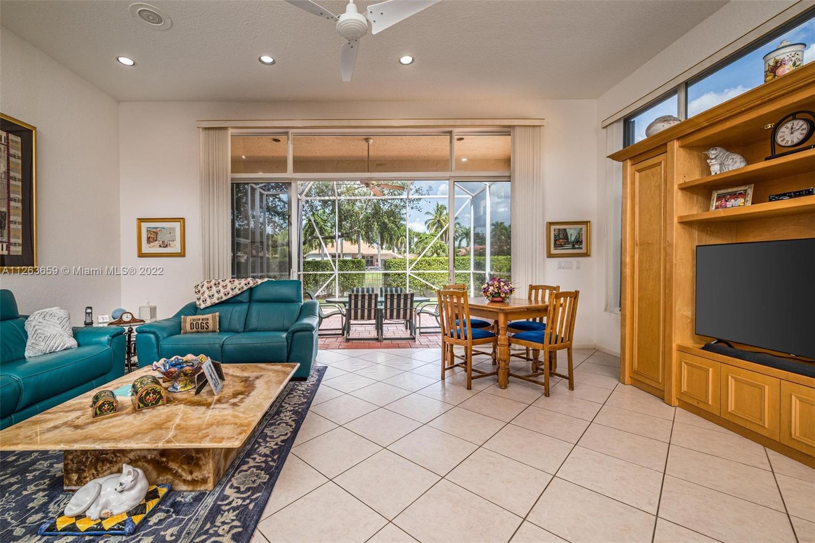 2461 Bay Isle Ct