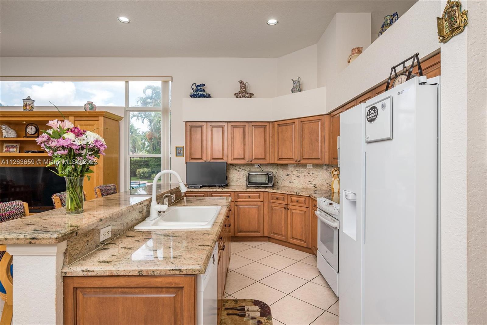 2461 Bay Isle Ct