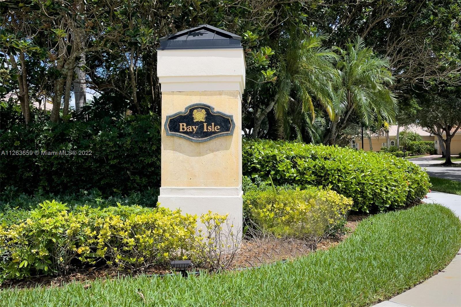 2461 Bay Isle Ct