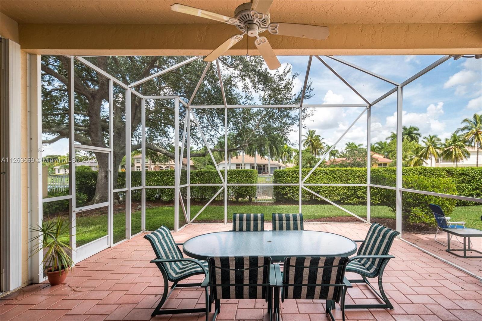 2461 Bay Isle Ct