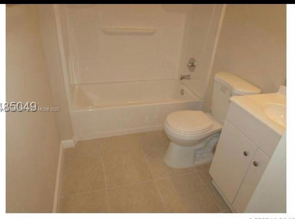 4154 Inverrary Dr Unit: 312