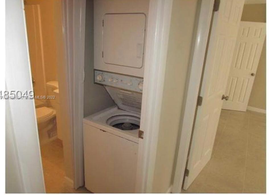 4154 Inverrary Dr Unit: 312