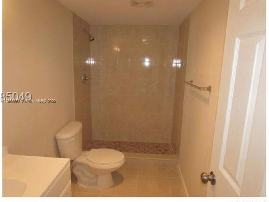 4154 Inverrary Dr Unit: 312