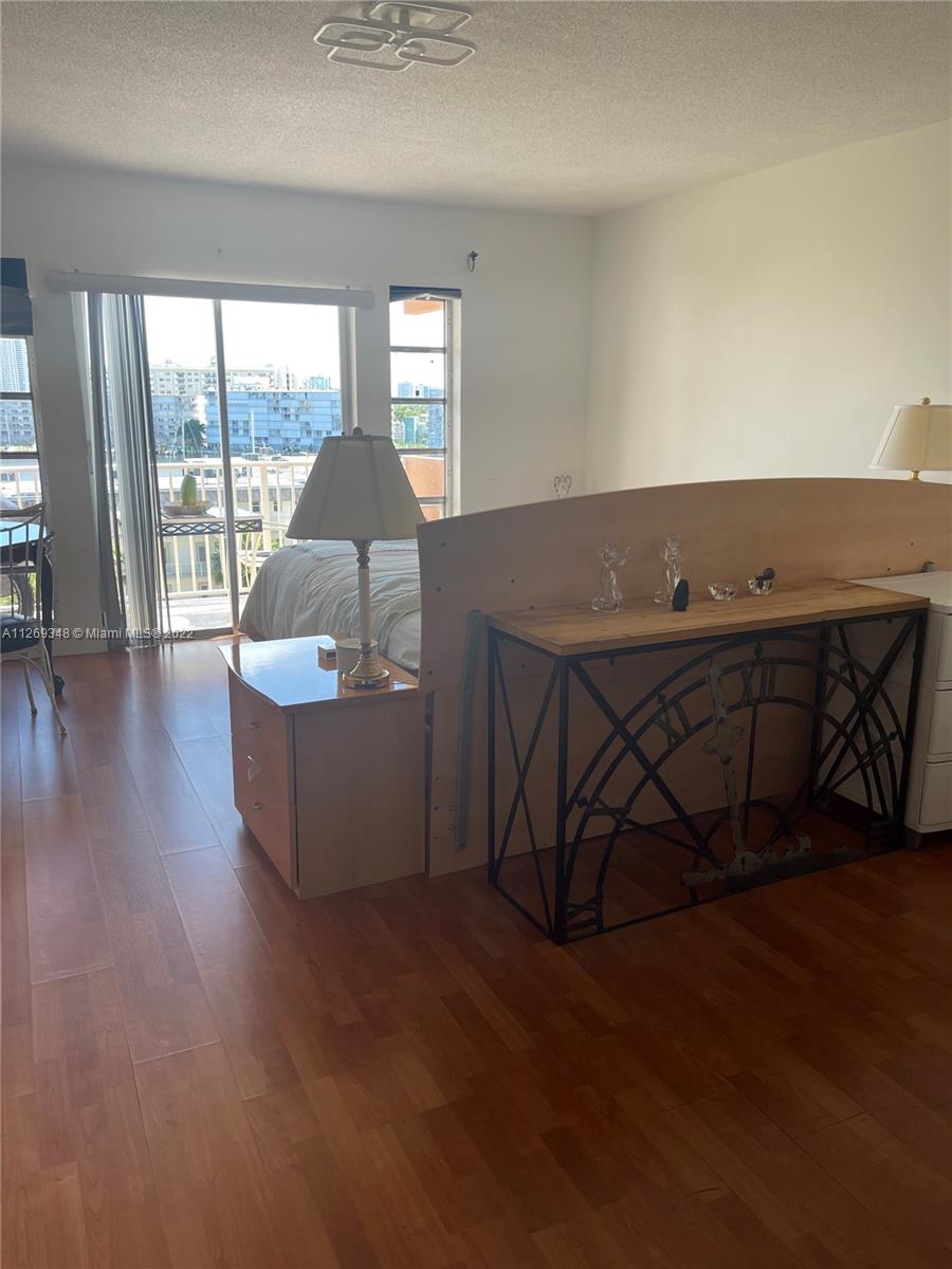 2200 E Hallandale Beach Blvd Unit: 709