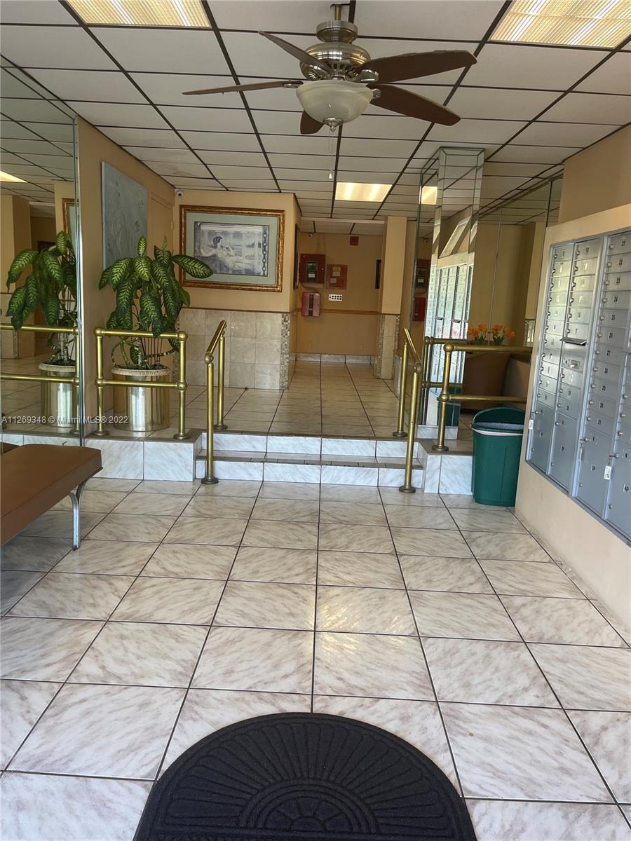 2200 E Hallandale Beach Blvd Unit: 709