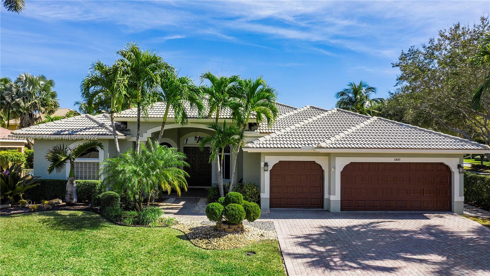 5007 NW 113th Ave