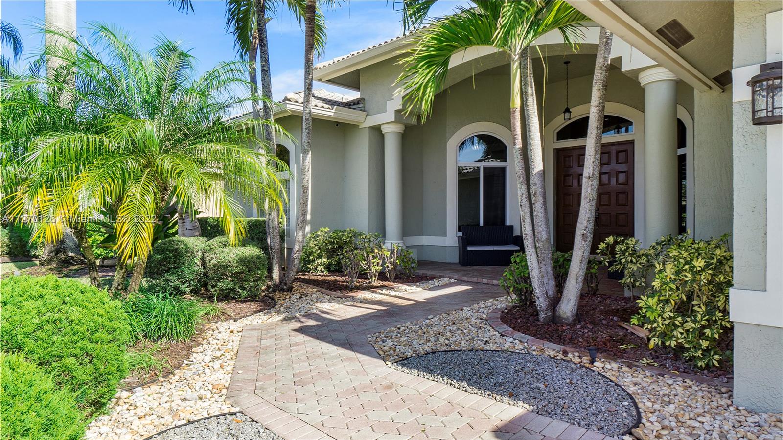 5007 NW 113th Ave