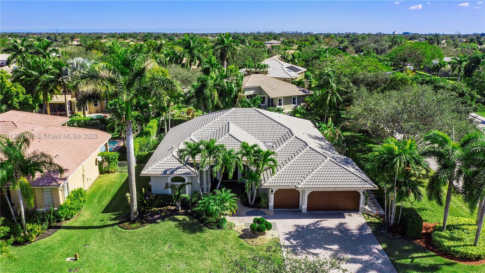 5007 NW 113th Ave
