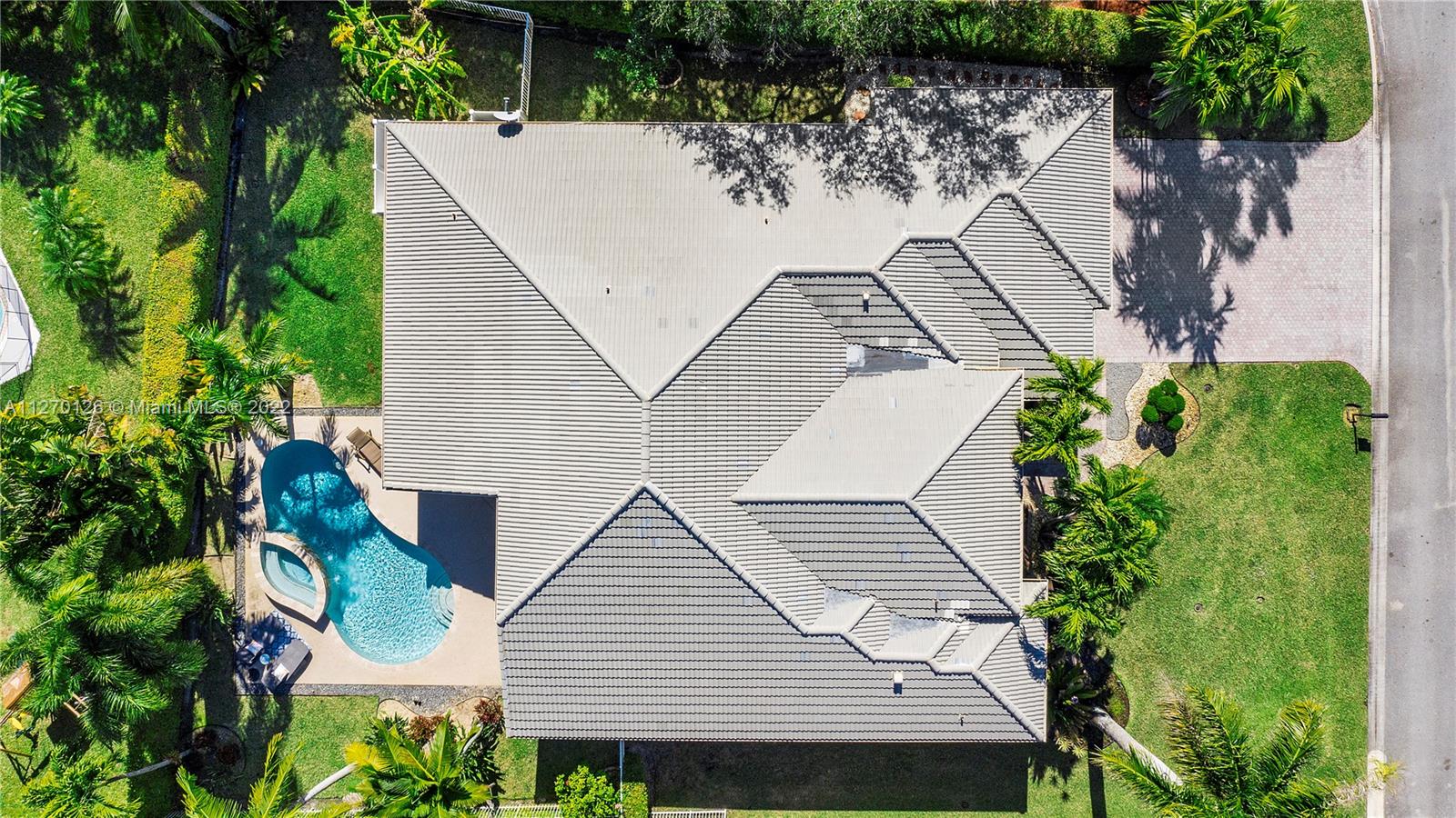 5007 NW 113th Ave
