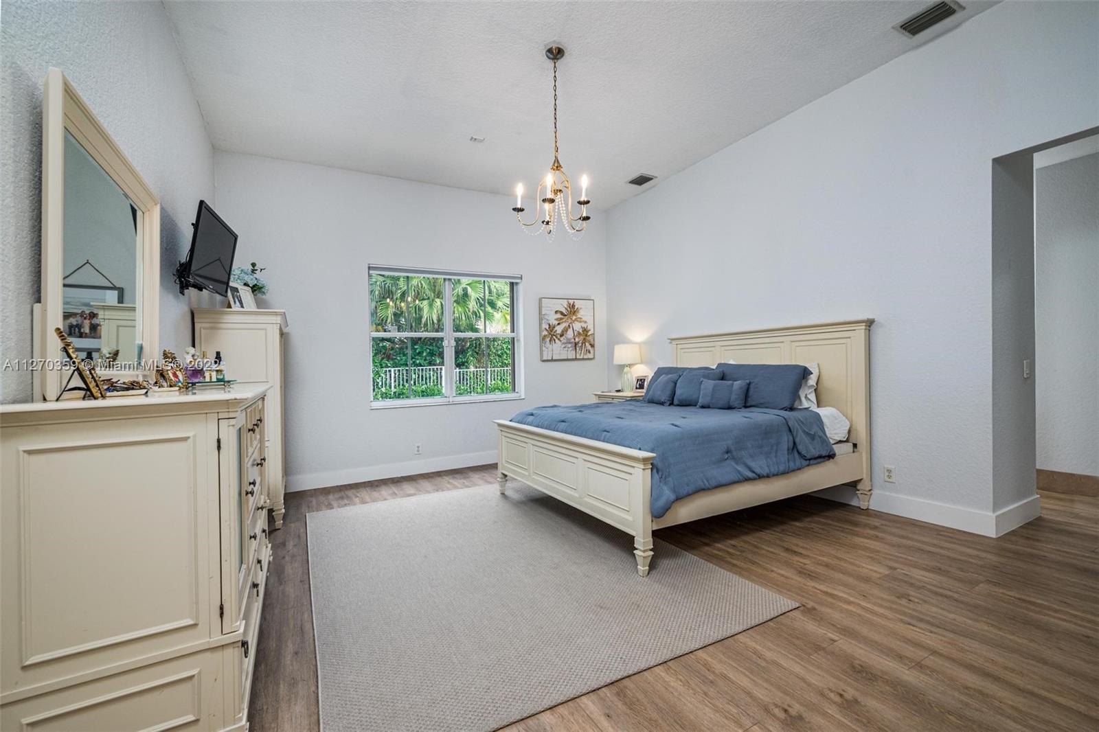 1955 Timberline Rd