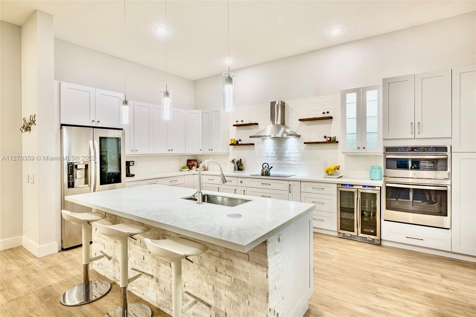1955 Timberline Rd