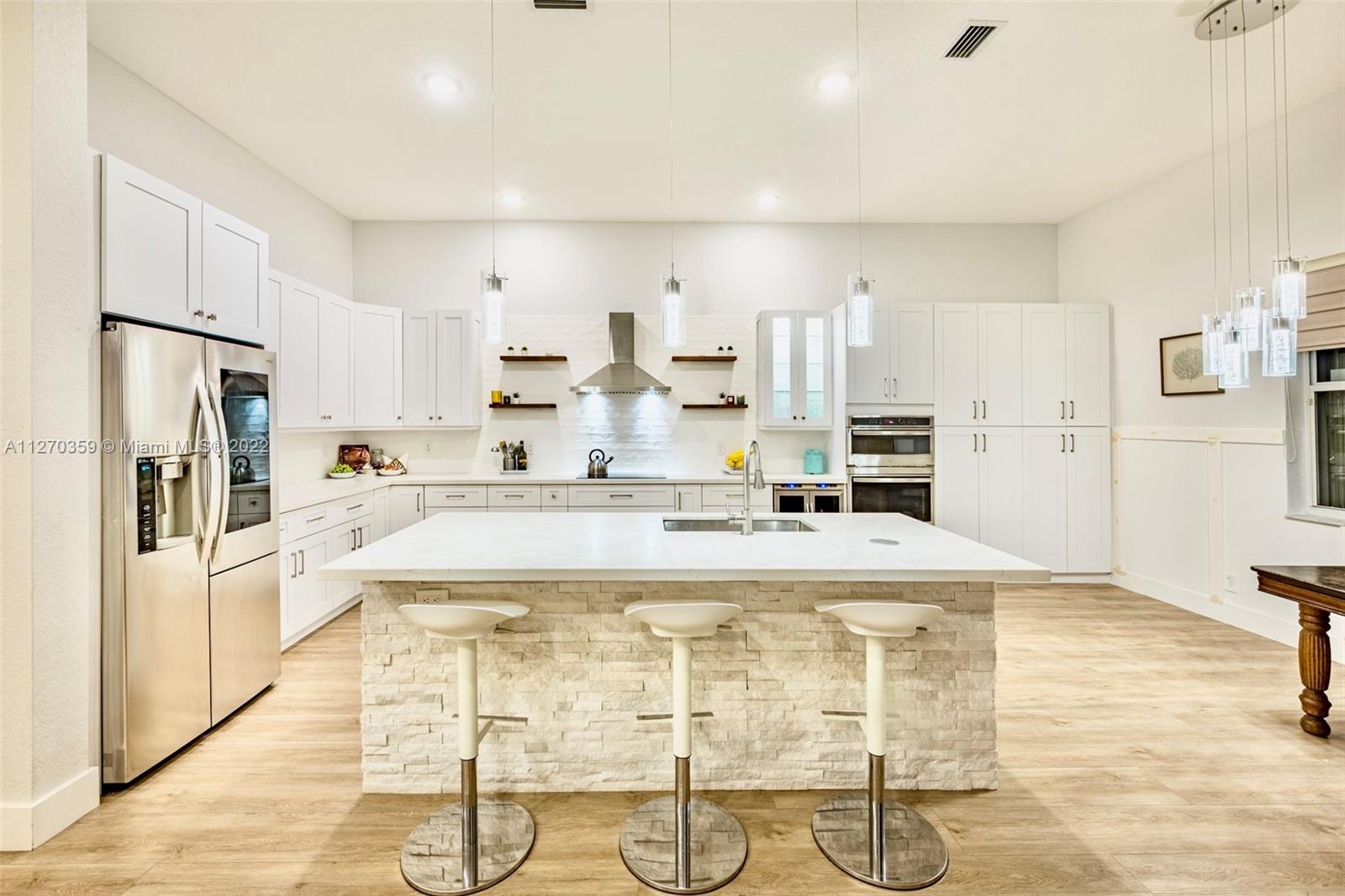 1955 Timberline Rd