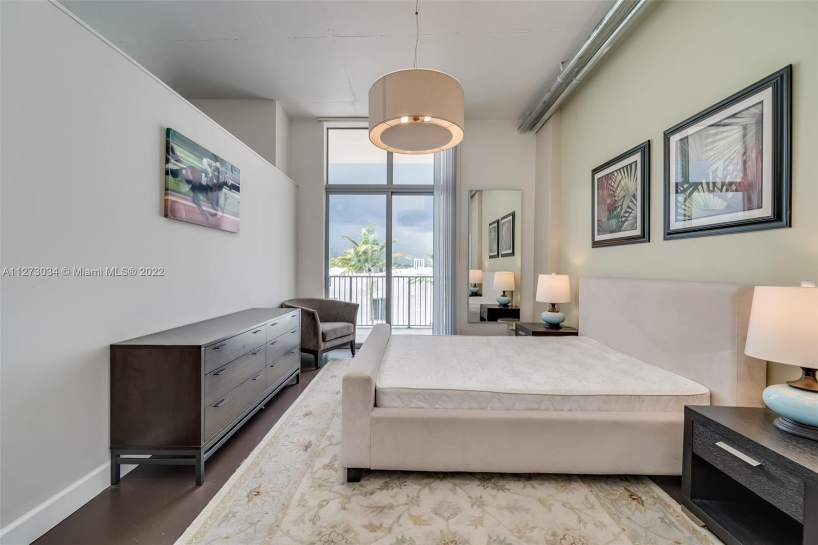 2100 Van Buren St Unit: 421
