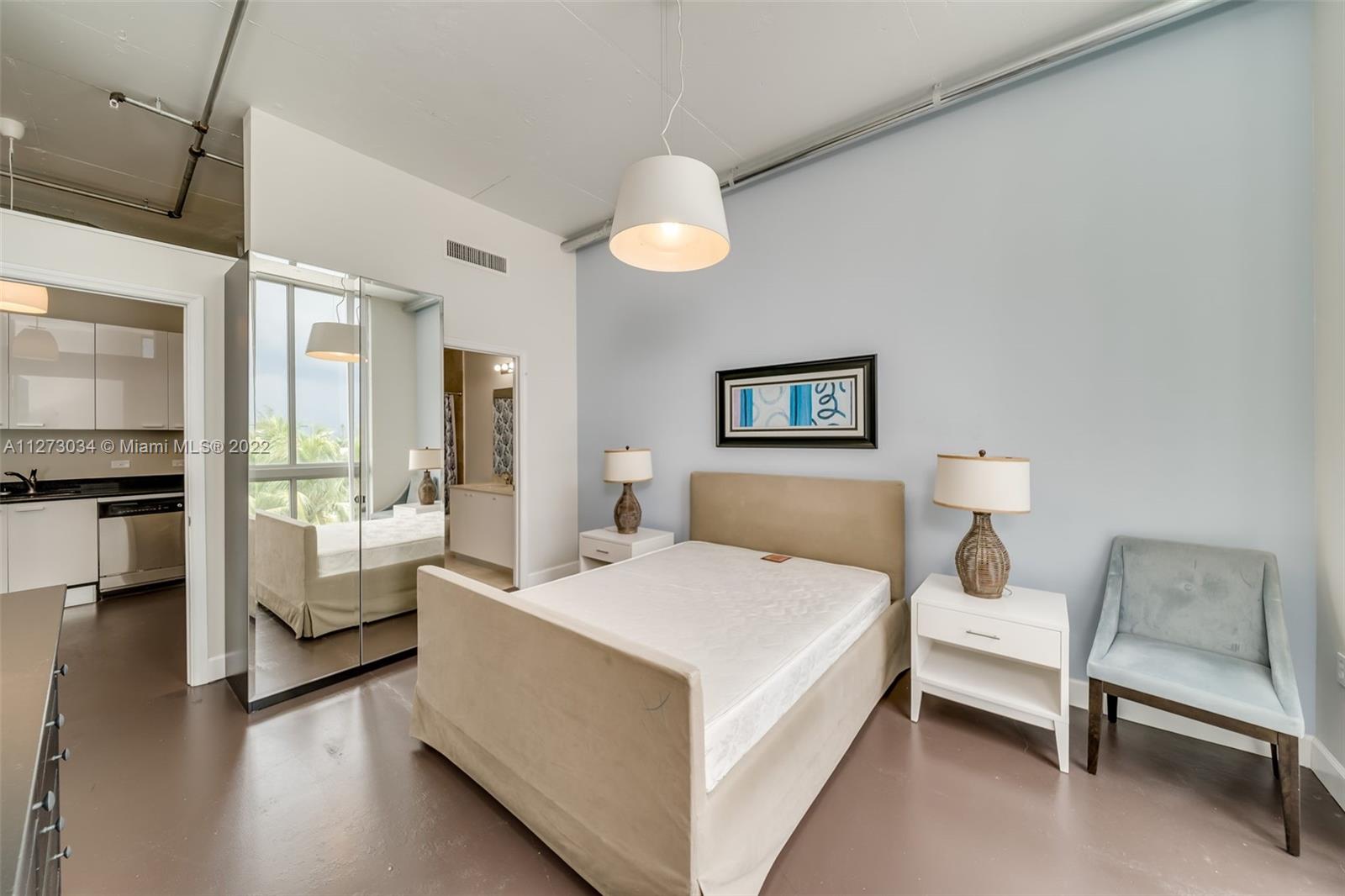 2100 Van Buren St Unit: 421