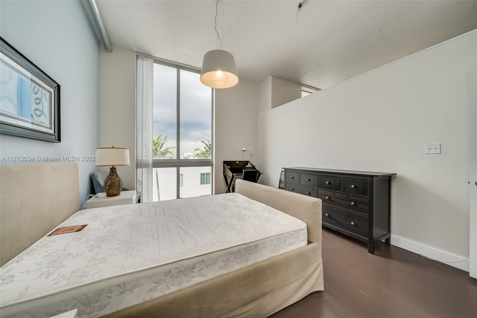 2100 Van Buren St Unit: 421