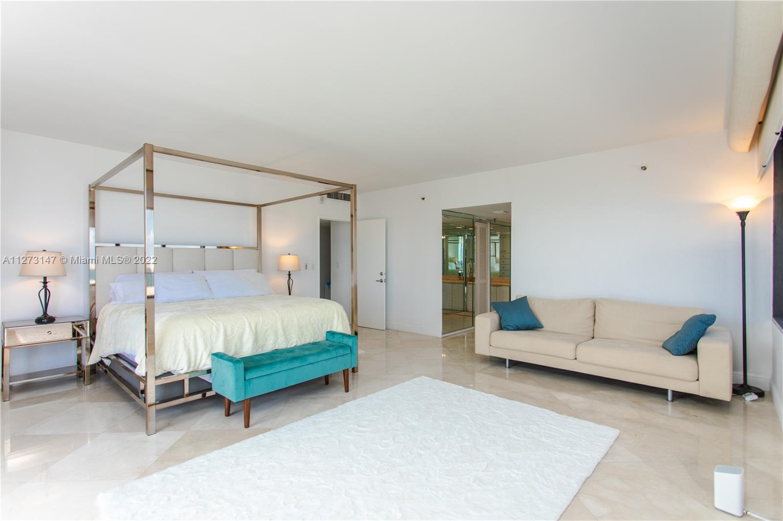 520 Brickell Key Dr Unit: PH03