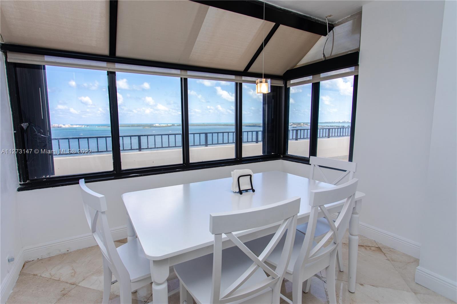 520 Brickell Key Dr Unit: PH03