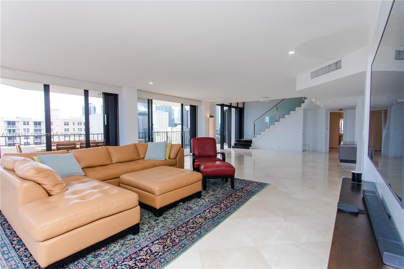 520 Brickell Key Dr Unit: PH03