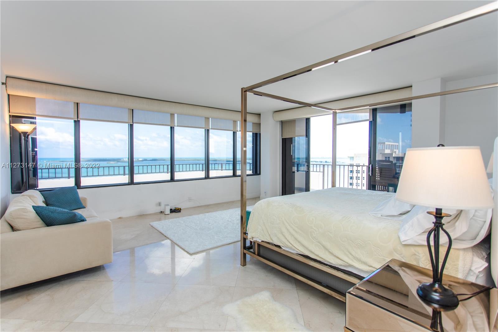 520 Brickell Key Dr Unit: PH03