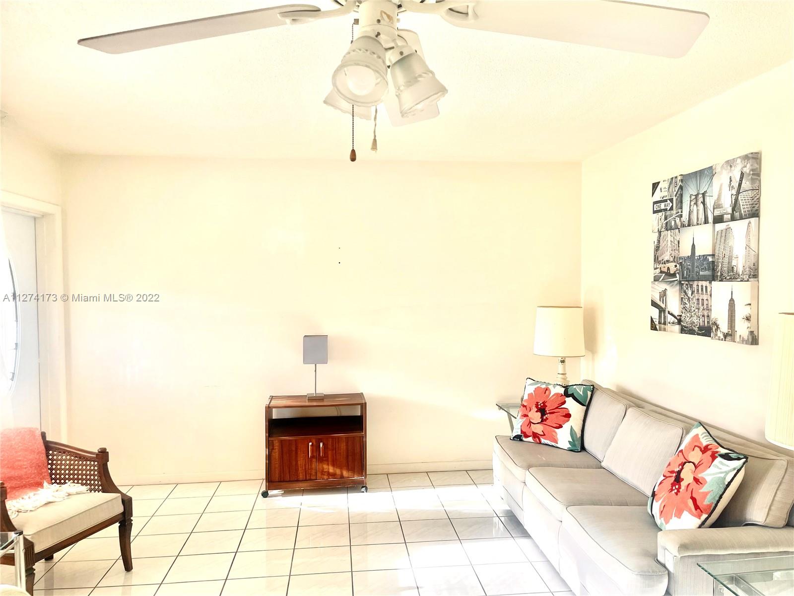 5300 Washington St Unit: H136