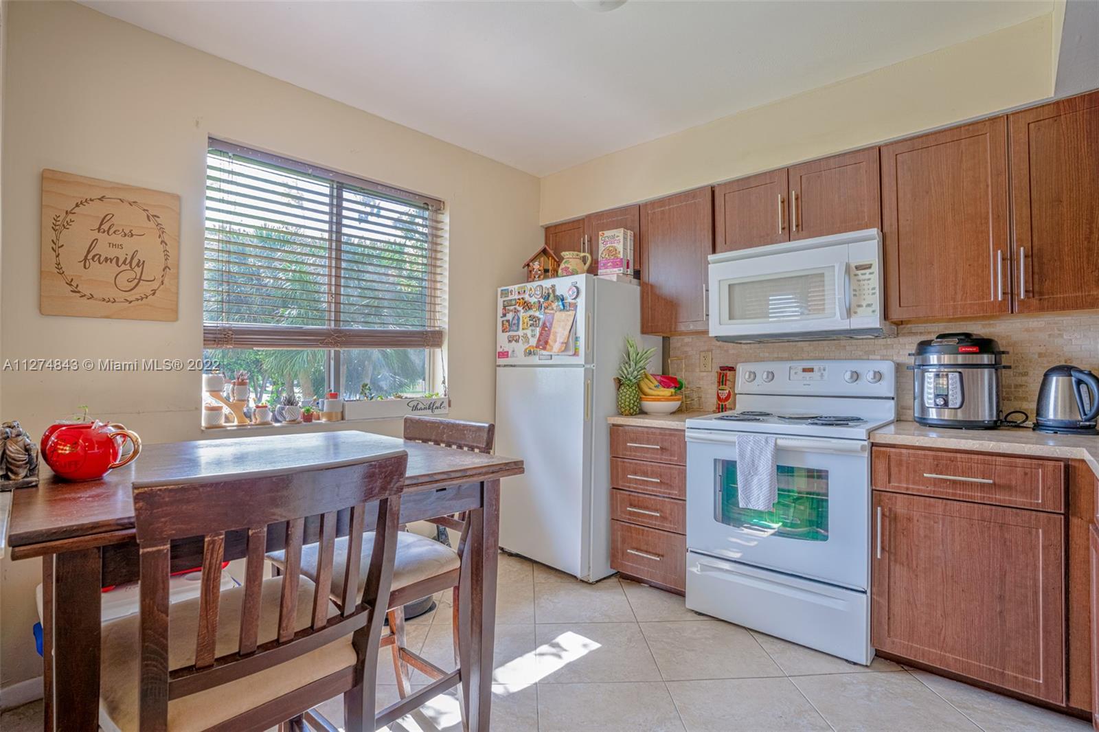 725 NW 92nd Ave Unit: 725