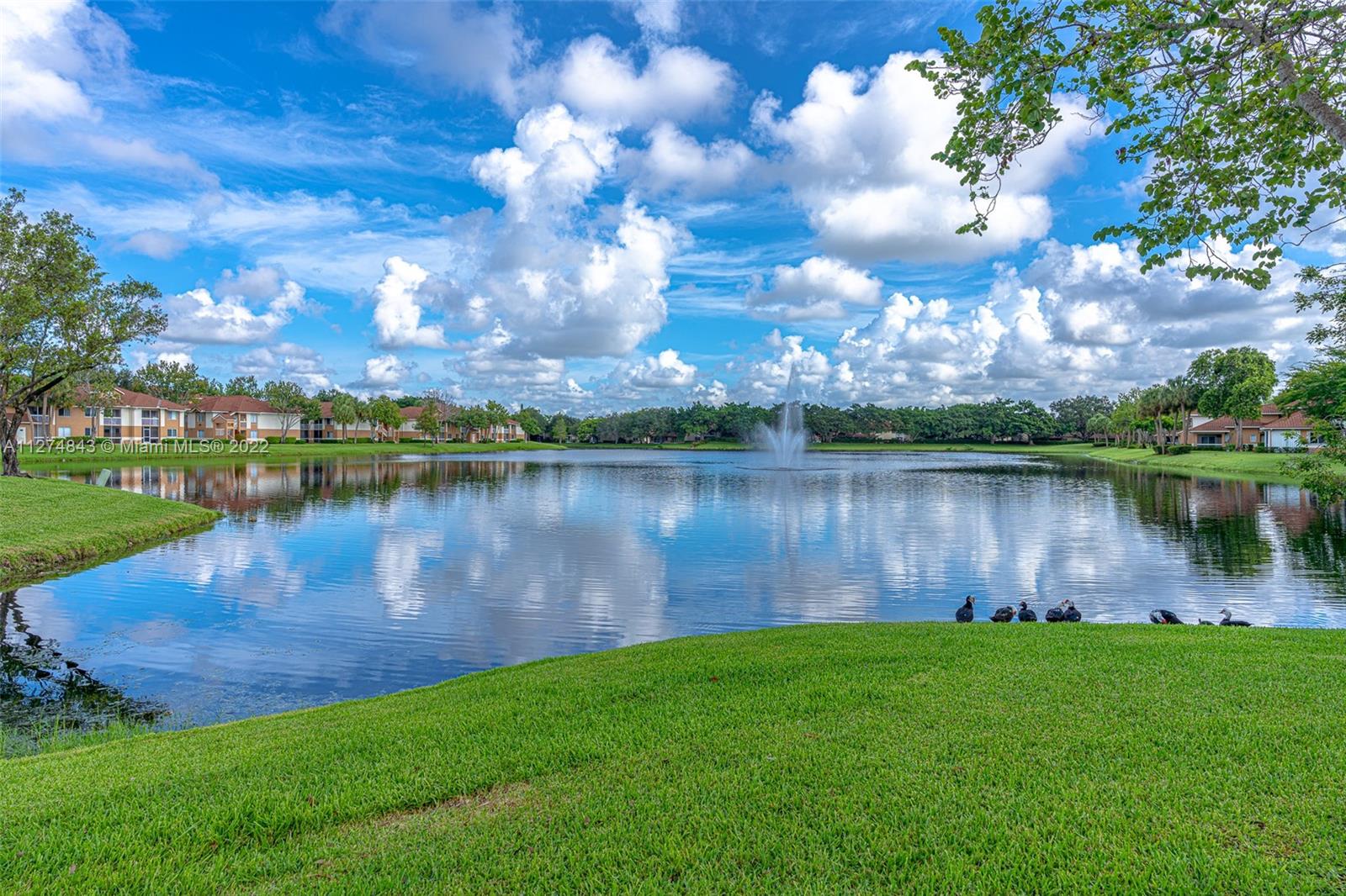 725 NW 92nd Ave Unit: 725