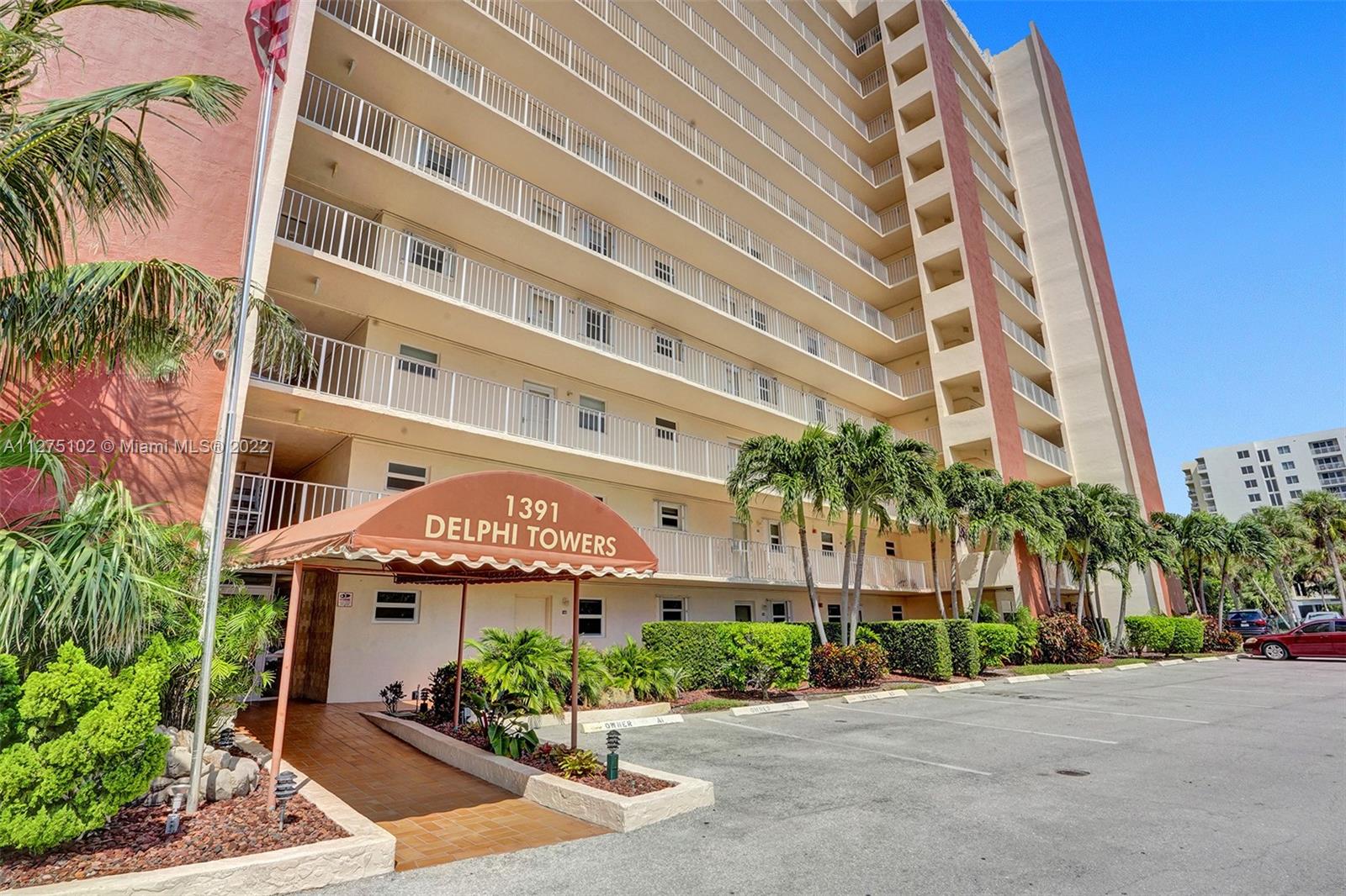 1391 S Ocean Blvd Unit: PH6