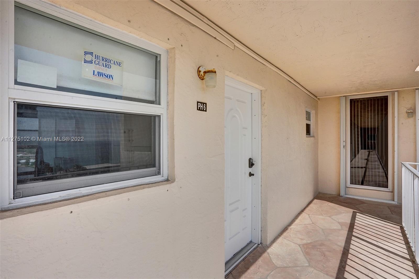 1391 S Ocean Blvd Unit: PH6