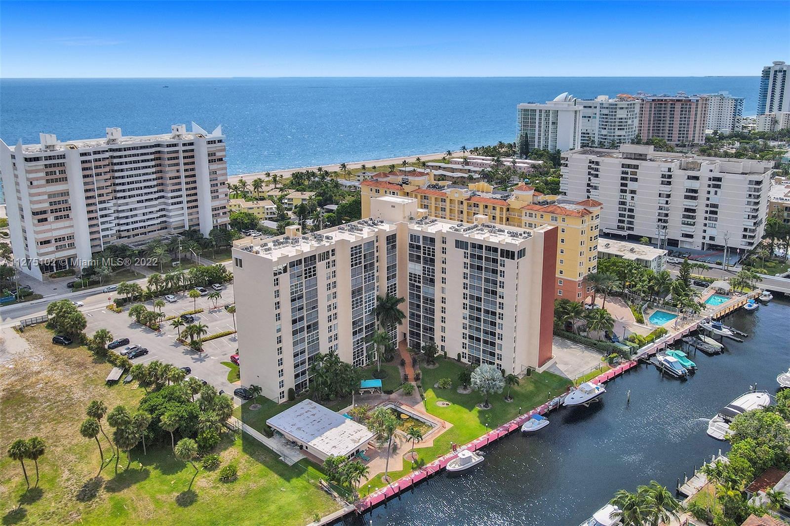 1391 S Ocean Blvd Unit: PH6
