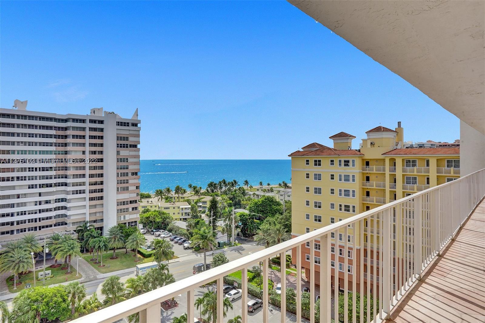1391 S Ocean Blvd Unit: PH6