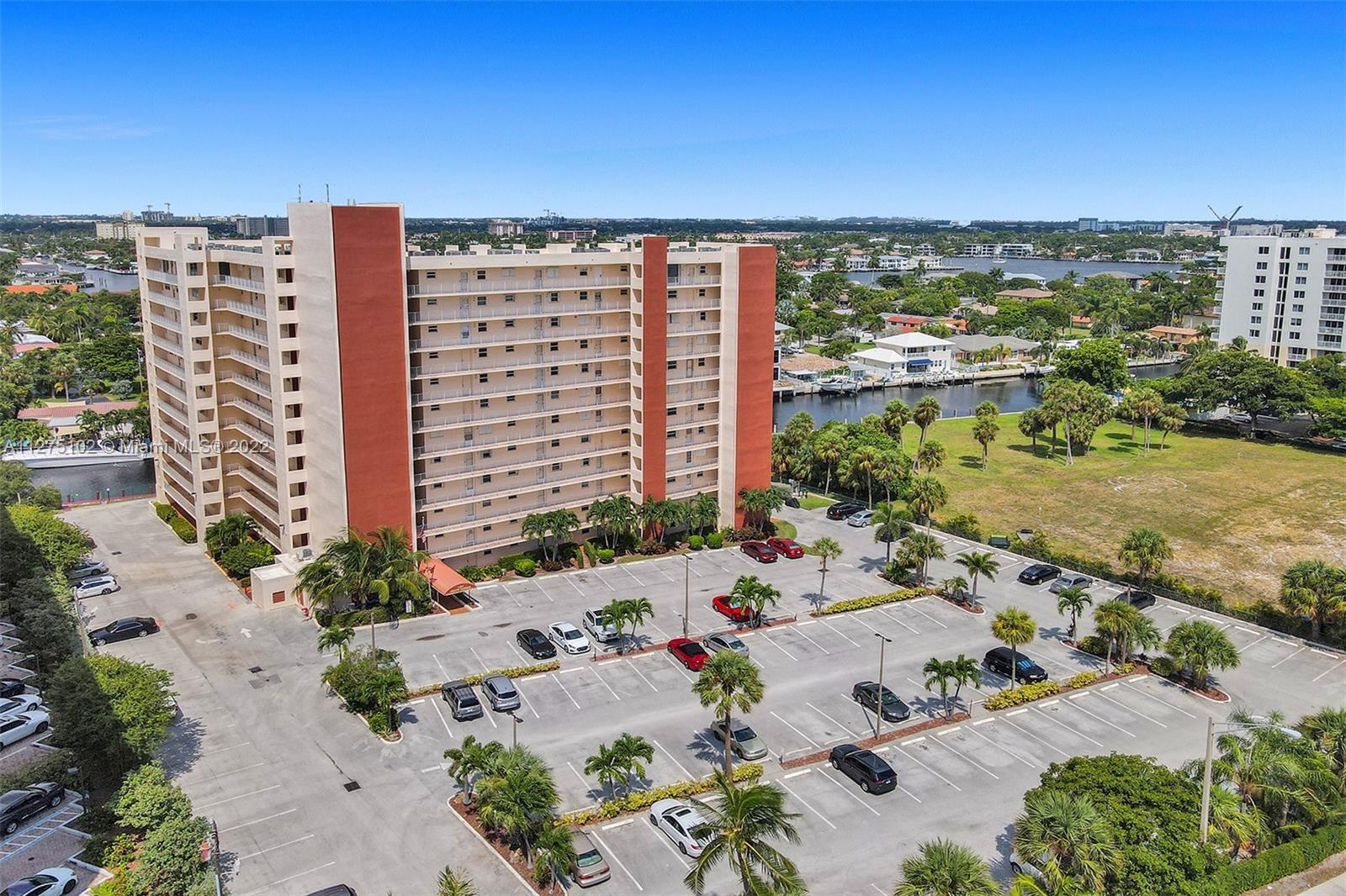 1391 S Ocean Blvd Unit: PH6