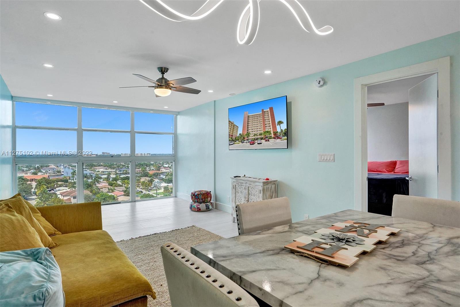 1391 S Ocean Blvd Unit: PH6