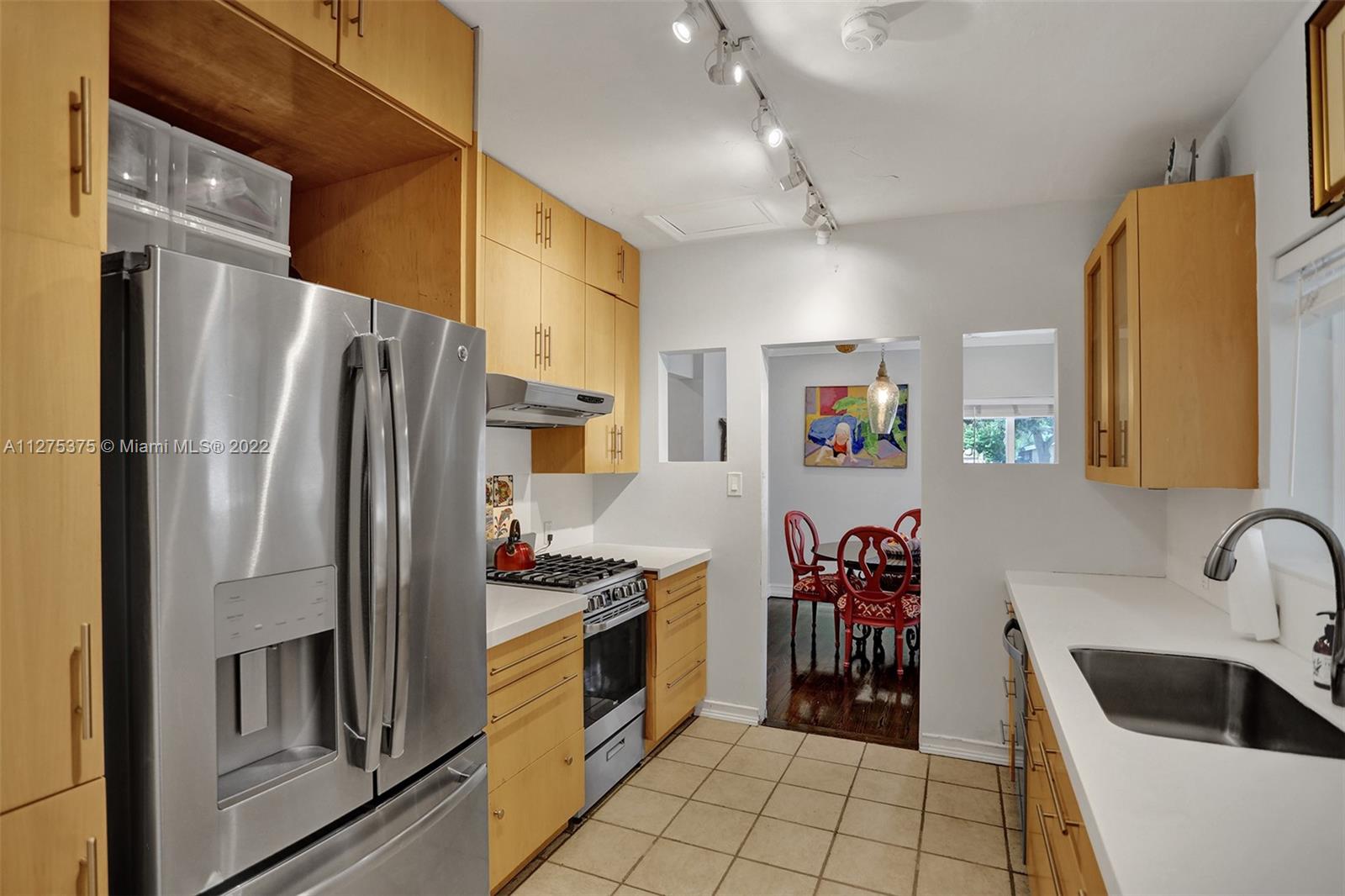 701 SE 7th St