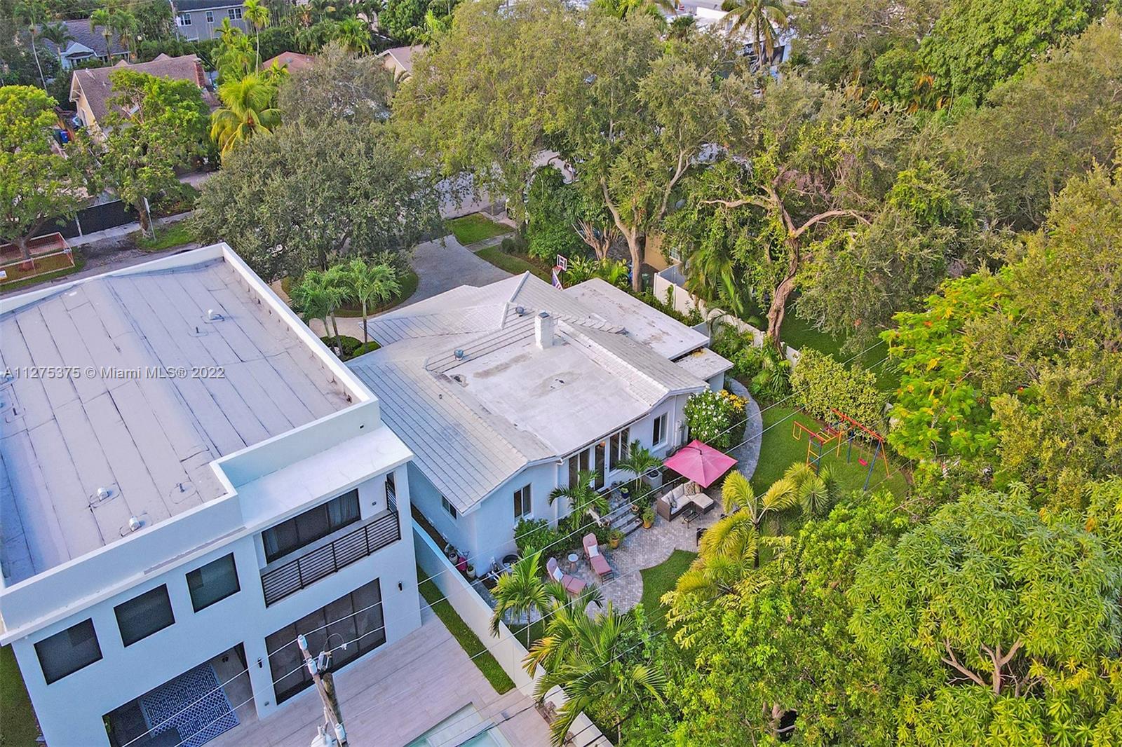 701 SE 7th St