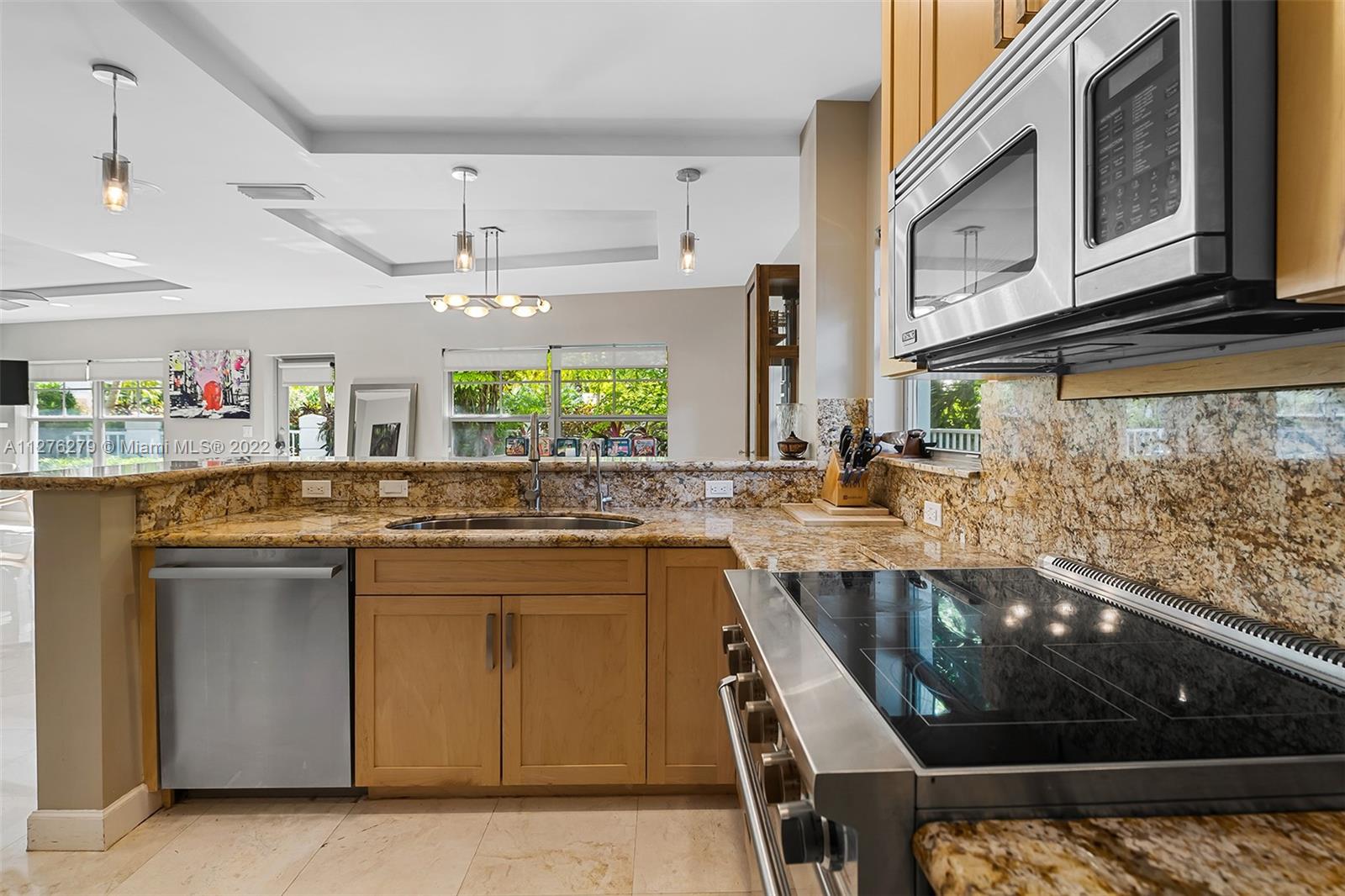 1724 NE 5th Ct Unit: 1724