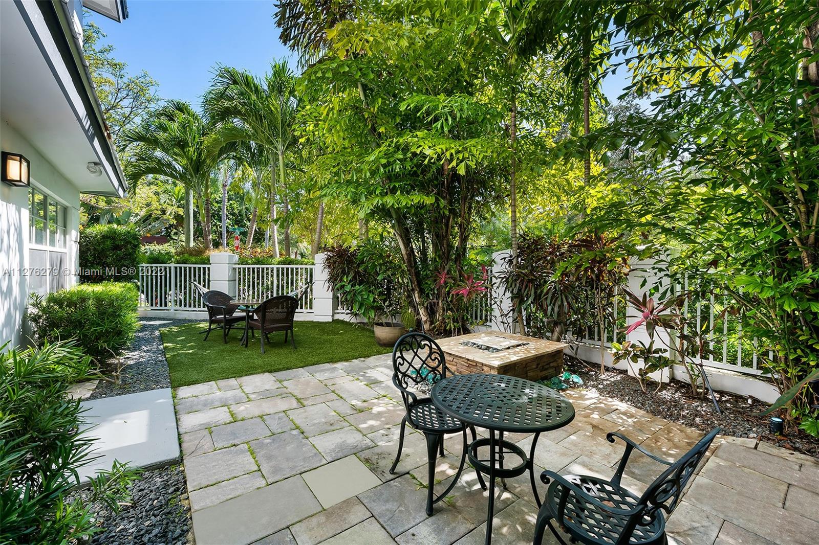 1724 NE 5th Ct Unit: 1724